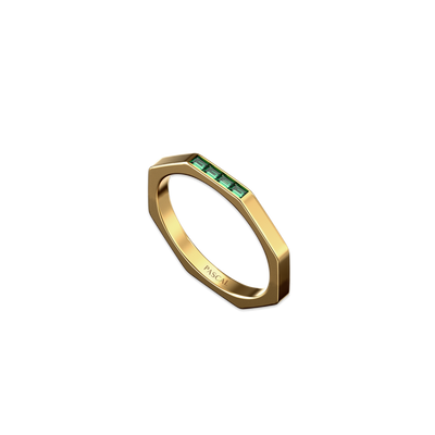 Ring med oktagönt ädelsten