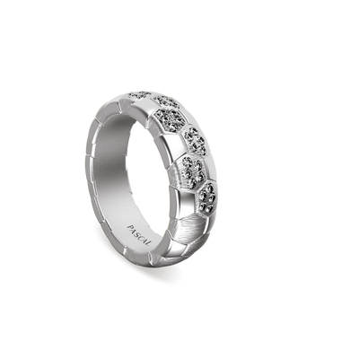 Anillo de banda "The Soccer", pavé de diamantes blancos