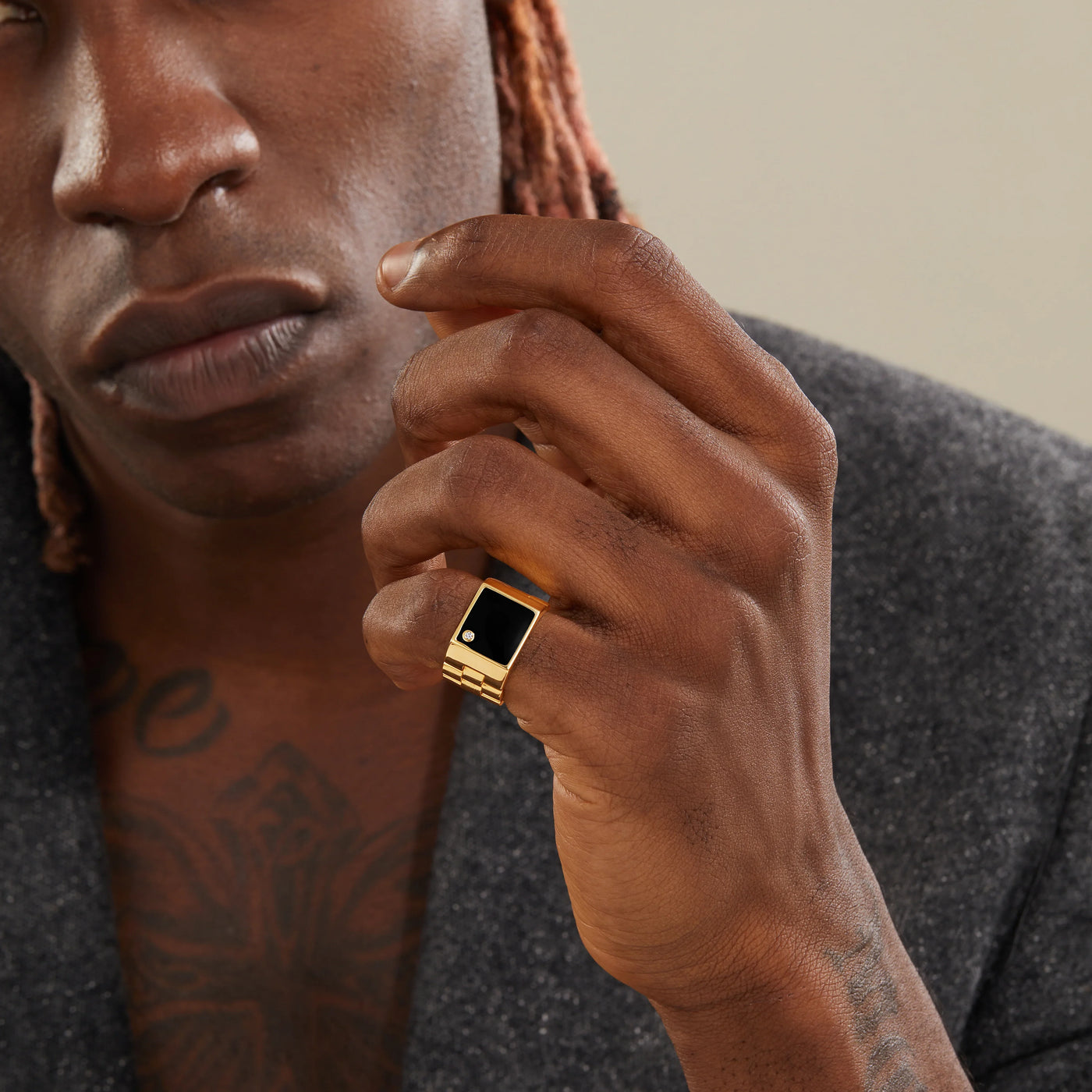Diamond Rolly Rollie Diamond Signet Ring | PASCAL