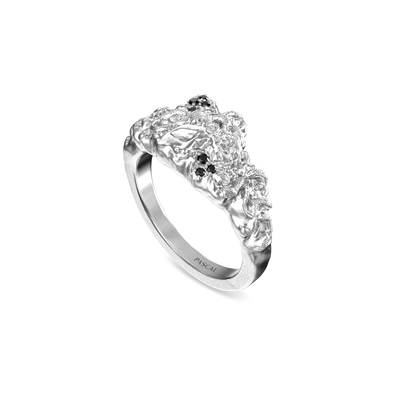 Anello con statua di Medusa "Olympus", diamante nero