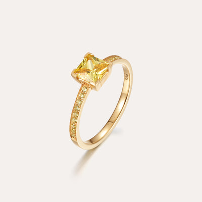 Solitär-Eternity-Ring mit Diamanten im Kissenschliff