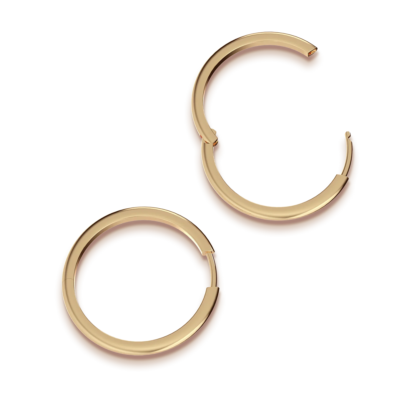 Orecchini a cerchio grandi e sottili