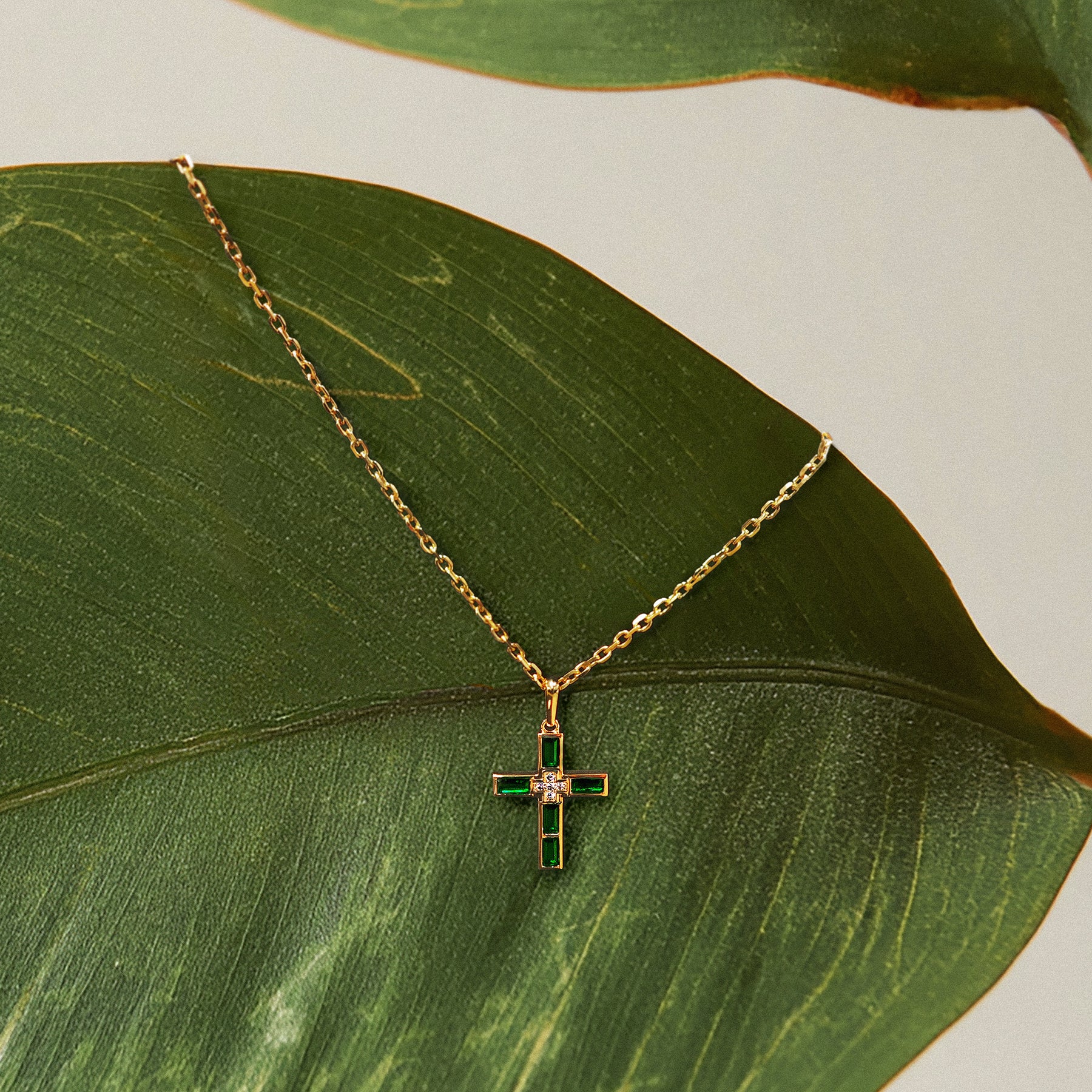 Cross#https://pascaldesign.com/collections/cross